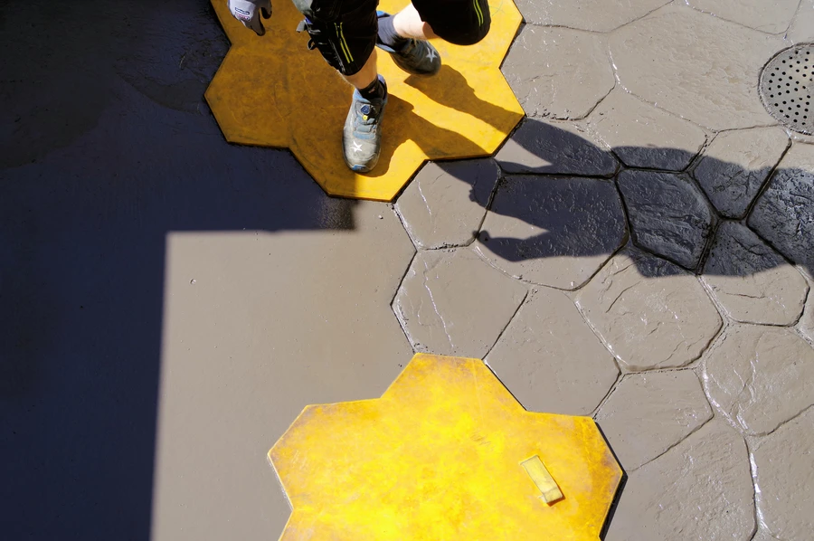 How Concrete Stamping Can Mimic Natural Stone Or Wood in Jacksonville, AL